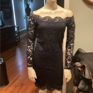 Divided Navy Lace Off-Shoulder Dress